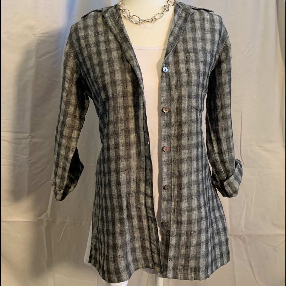 Chico’s gray check linen shirt